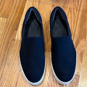 Vince  Slip-On Sneaker